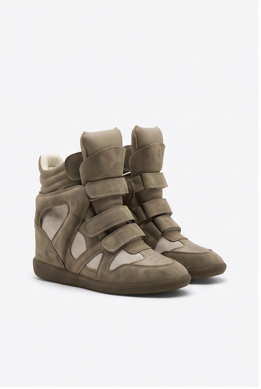 Baskets Livia coloris Taupe - vue de trois quarts, la paire