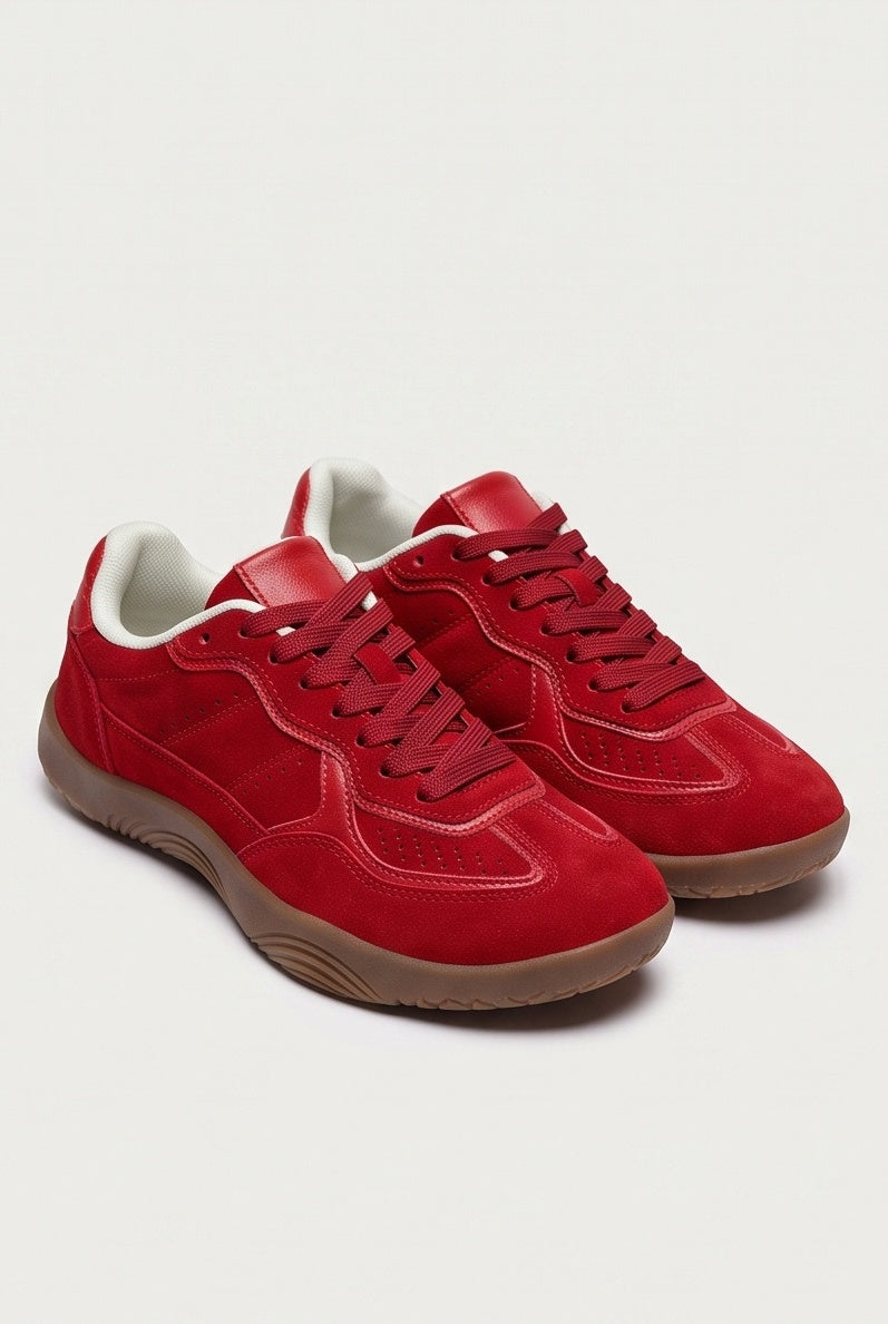 Baskets Rétro coloris Rouge - vue de trois quarts, la paire