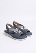 Sandales Suzanne coloris Bleu - vue de trois quarts, la paire